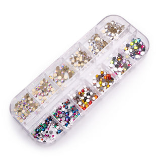 Cristale unghii tip Swarovski set 1440 buc marimi mixte 005